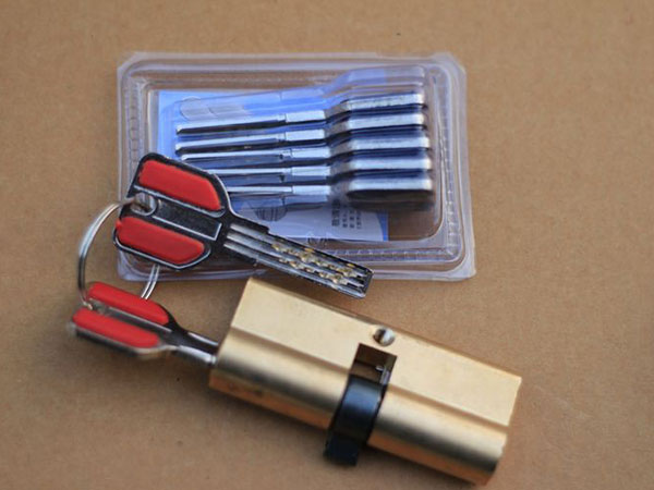 晋宁24小时上门开锁公司